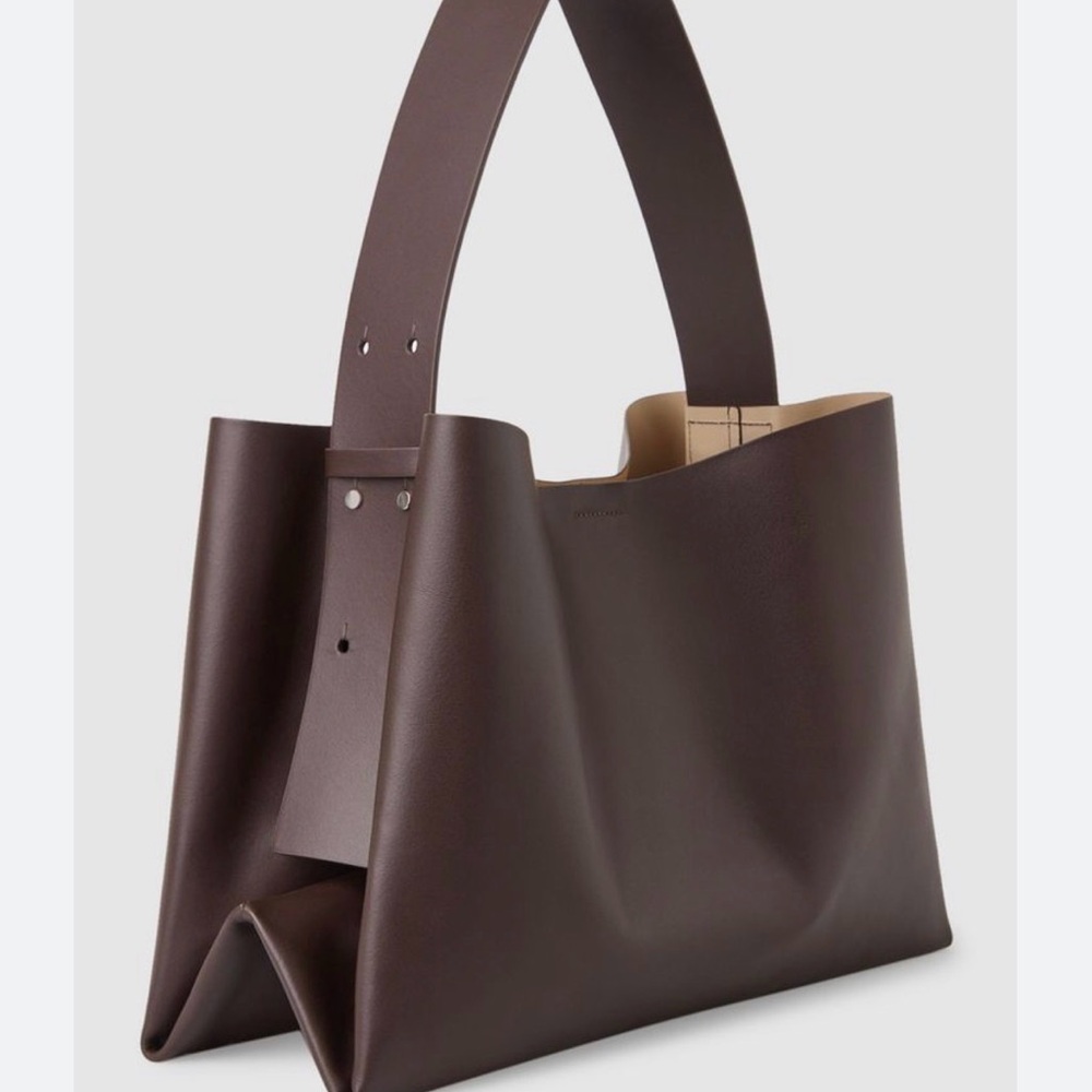 COS SHOULDER BROWN BAG